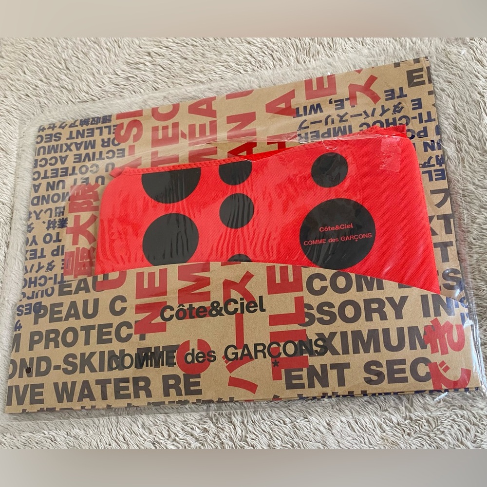 Comme des garçons, Cote et Ciel MacBook Air cover/holder BRAND NEW